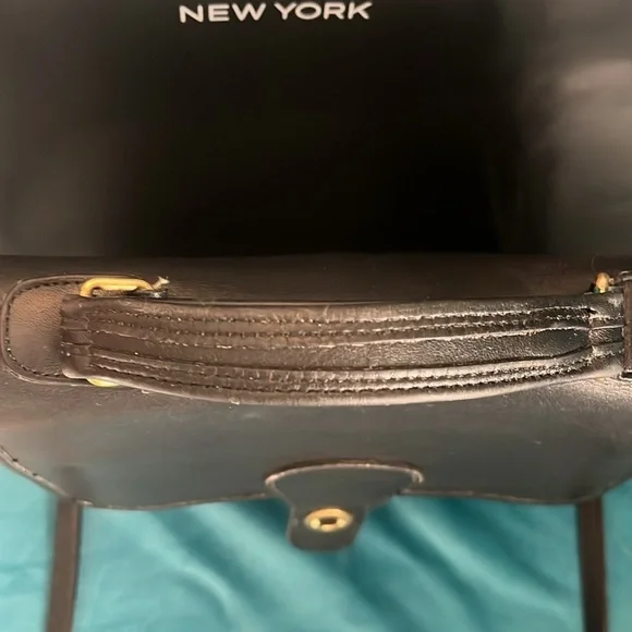 Coach 1992 Vintage Station Bag - Picture 9 of 13